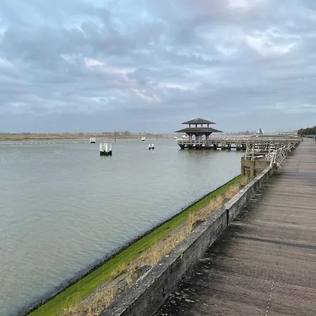 La Belle Plage, Cremebol شقة نيوبورت